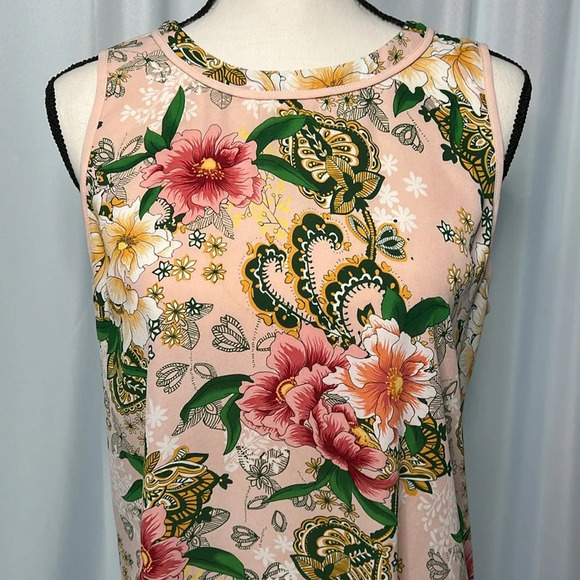 Carmen Marc Valvo Pink Floral Mixed Media Sleeveless Blouse - size Small - Picture 5 of 10